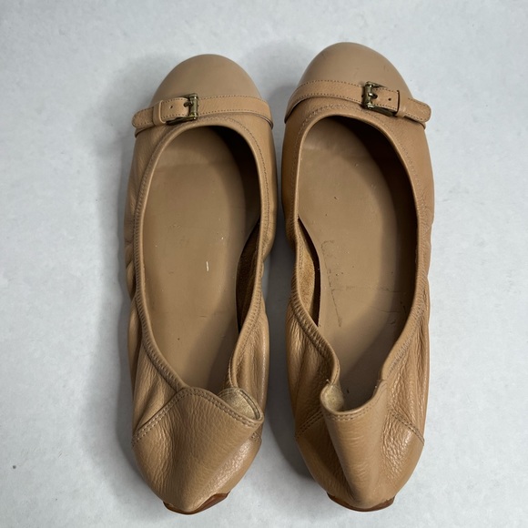 Cole Haan like new Ballet flat - Picture 4 of 7
